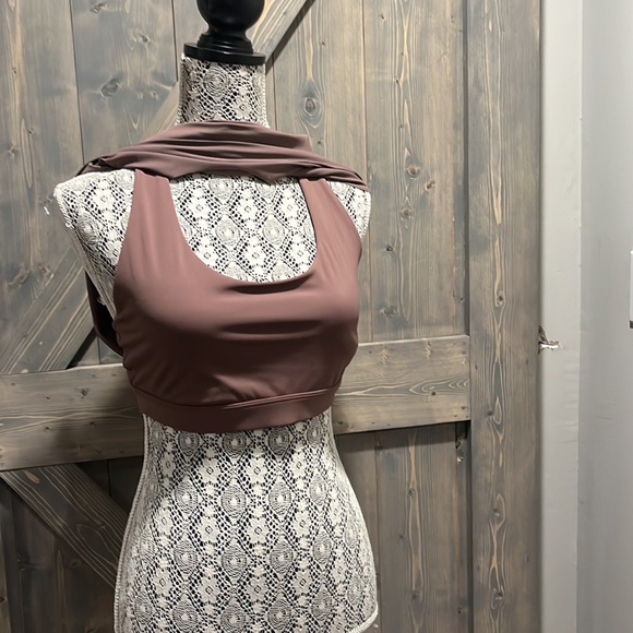 Ultimate 2-in-1 Support Top NWT - Picture 5 of 6